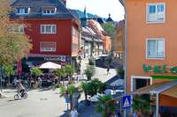 Zwischen Karlsplatz und Münsterplatz zeigt sich Freiburgs Handel überraschend vielfältig Zwischen Karlsplatz und Münsterplatz zeigt sich Freiburgs Handel überraschend vielfältig