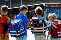 Gewerkschaft warnt: Probleme in Bus-Branche bedrohen Schulverkehr Gewerkschaft warnt: Probleme in Bus-Branche bedrohen Schulverkehr