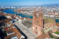 Warum sich so viele Besucher für das Dach des Basler Münsters interessieren Warum sich so viele Besucher für das Dach des Basler Münsters interessieren