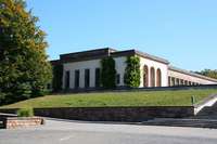 Auf dem Basler Hörnlifriedhof werden jährlich 2000 Menschen bestattet Auf dem Basler Hörnlifriedhof werden jährlich 2000 Menschen bestattet
