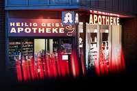 Tod durch vergiftete Glukose - drei Apotheken werden geschlossen Tod durch vergiftete Glukose - drei Apotheken werden geschlossen