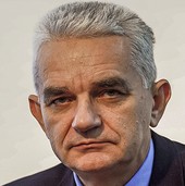 "Schwere Fehler bei der Kommunikation" "Schwere Fehler bei der Kommunikation"