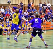 Ein starkes Finish des Spitzenreiters Ein starkes Finish des Spitzenreiters