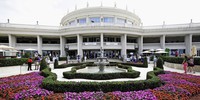 Kritik an Plänen für G-7-Gipfel im Golfhotel Kritik an Plänen für G-7-Gipfel im Golfhotel