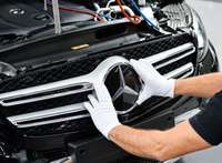 Bei der Umstrukturierung in der Autoindustrie müssen alle Beteiligten ins Boot Bei der Umstrukturierung in der Autoindustrie müssen alle Beteiligten ins Boot