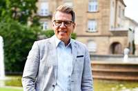Axel Kahn, der Bruder von Oliver Kahn, will KSC-Präsident werden Axel Kahn, der Bruder von Oliver Kahn, will KSC-Präsident werden