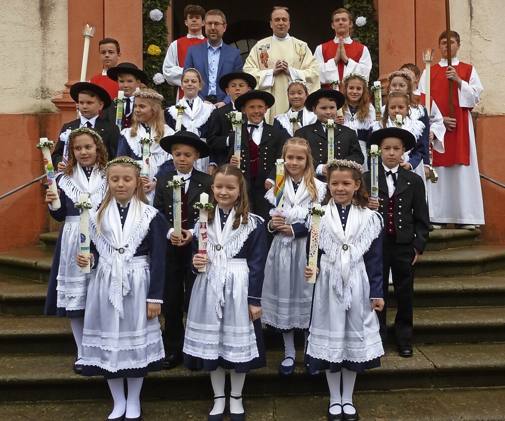 Erstkommunion in Tracht Münstertal Badische Zeitung