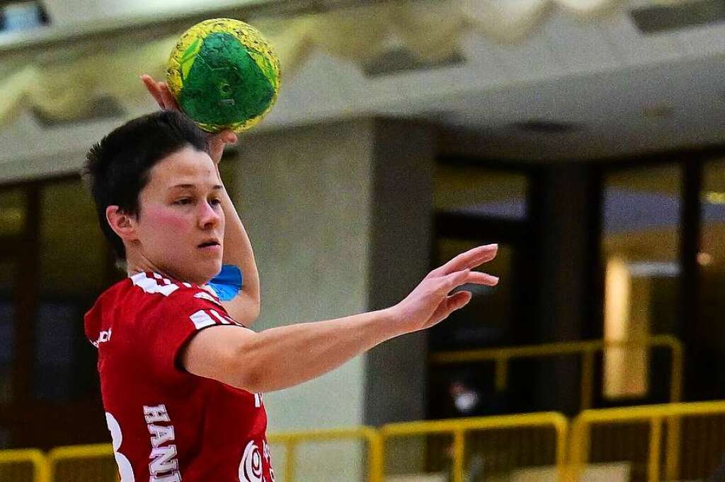 Quirlige Fl Gelspielerin Wechselt Zur Hsg Freiburg Handball