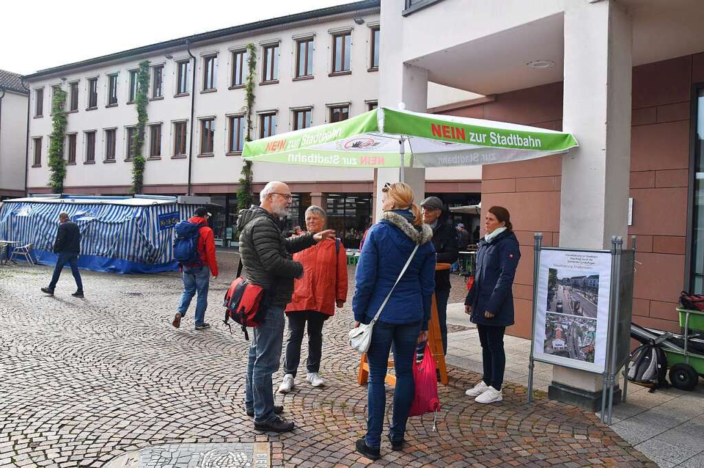 Vor Dem B Rgerentscheid Zur Stra Enbahn Wird In Gundelfingen Um Stimmen