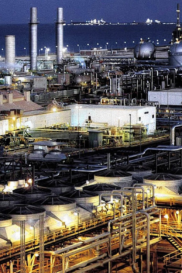 Raffinerie in Saudi-Arabien  | Foto: DPA