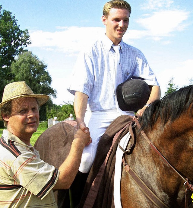 Der Sieg blieb in der Familie: Vorsitz...Christian, der das A-Springen gewann.   | Foto: Wendt