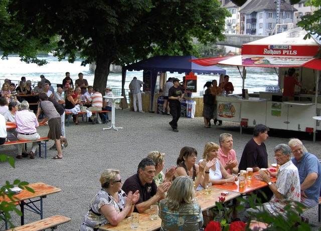 Viele Besucher hatte das Sommerfest vo...Stadt- und Feuerwehrmusik Laufenburg.   | Foto: melanie Dramac