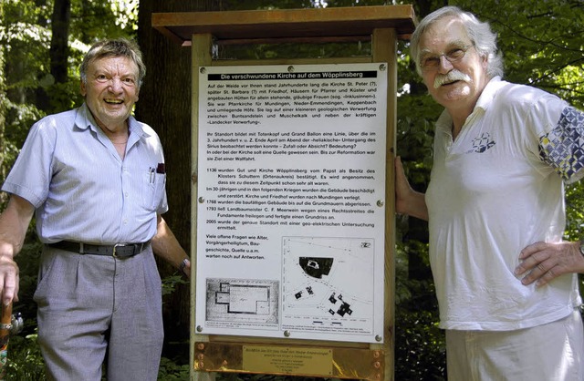 Freuen sich ber die gelungene Tafel: Eugen Schrempp und Joachim Knoll  | Foto: Sylvia-Karina Jahn