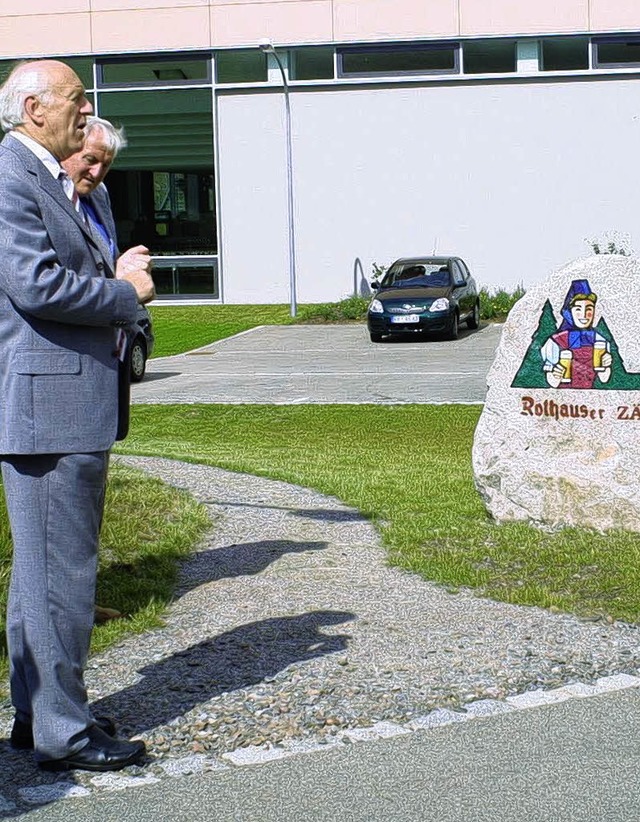 Der ehemalige Brauereichef Norbert Not...artschuss zum &#8222;Zpfleweg&#8220;. 