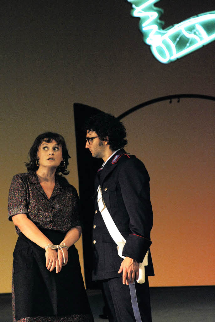 Eine Oper wird entkleidet Klassik Badische Zeitung