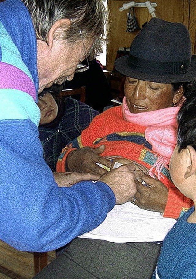 Klaus Brunner bei seiner Arbeit im Andenhospital. 
