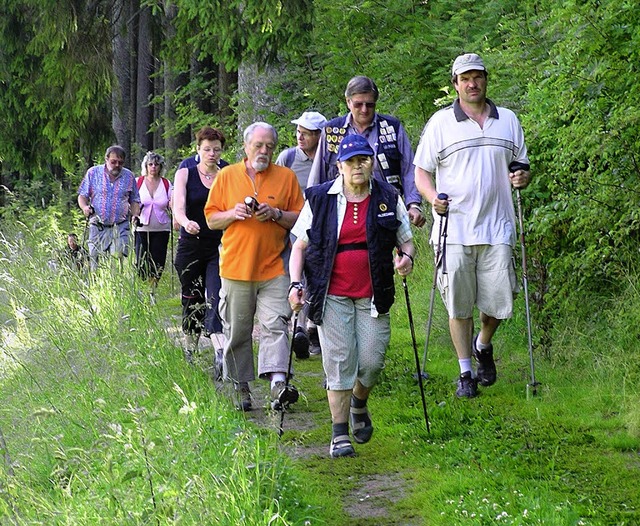 2100 Wanderer aus dem In- und Ausland ...isierten die Groveranstaltung. <?ZP?>  | Foto: Gert Brichta