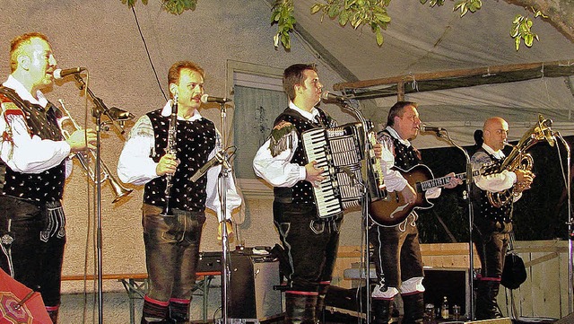 Auch die Schwarzwaldkrainer beteiligen...am Oberkrainer-Festival in Lffingen.   | Foto: Christa Maier