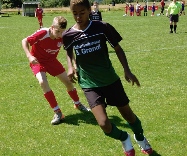 SV Nollingen (grn) gegen FV brombach (rot) 