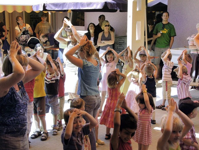 Viel los war beim Sommerfest im Kindergarten St. Elisabeth.   | Foto: Vitt