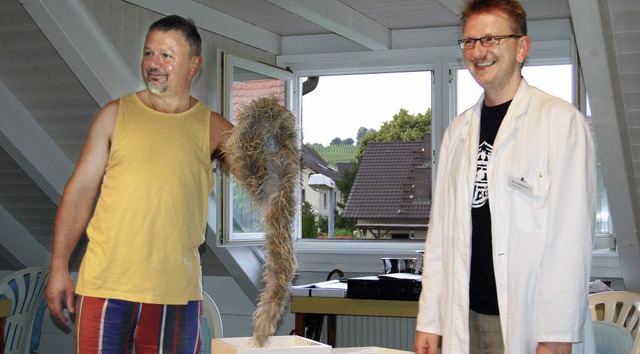 Viel Spa haben derzeit Willi Michel (...rcke derzeit noch im Kasten bleibt.    | Foto: Winzer