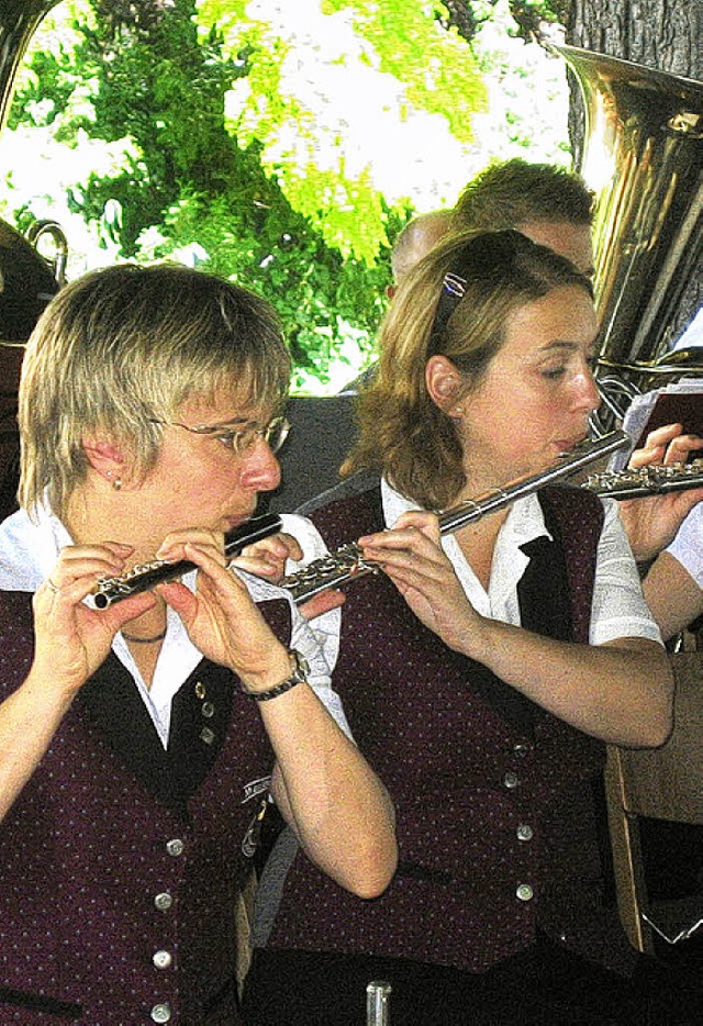 Der Musikverein Oberrimsingen  ldt ein  | Foto: sssle