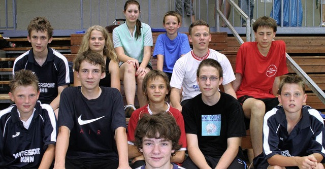 Erfolgreich fr den Badmintonclub Offe...n (von oben links nach rechts unten).   | Foto: Verein