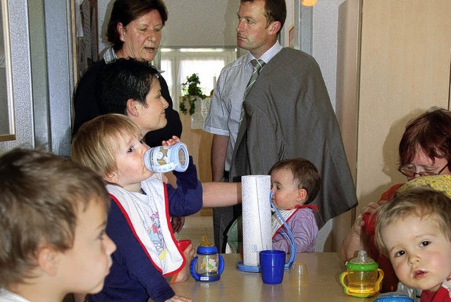 MdL Ulrich Lusche (CDU) lie sich von ...222;Sternschnuppe&#8220; informieren.   | Foto: Hary Wickert