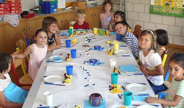 Im Kindergarten Rumpelkiste wurden  im...ndheitsprogramms Tischmanieren gebt.   | Foto: Sonja Bleckmann