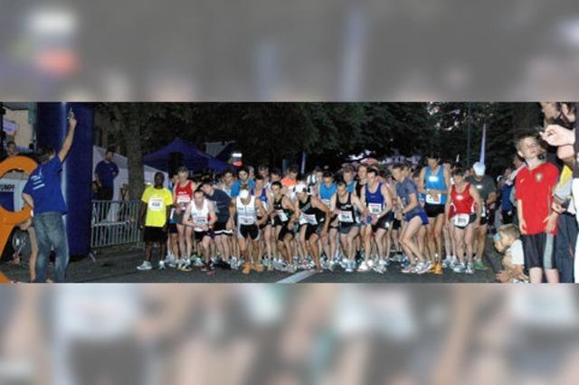 Favoritensiege bei der Laufnacht