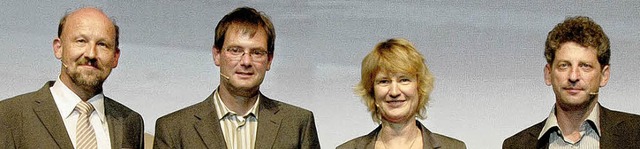 von links: Die vier Kpfe hinter Fakto..., Edith Schtze und Martin Schedlbauer 