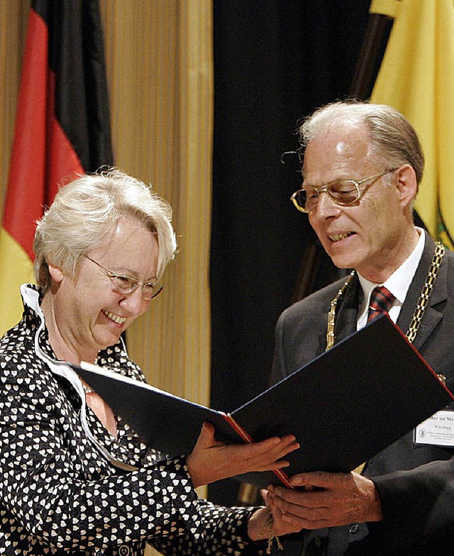 Im Herzchenkleid und sicher auch von H...n der Leopoldina, Volker ter Meulen.    | Foto: ddp