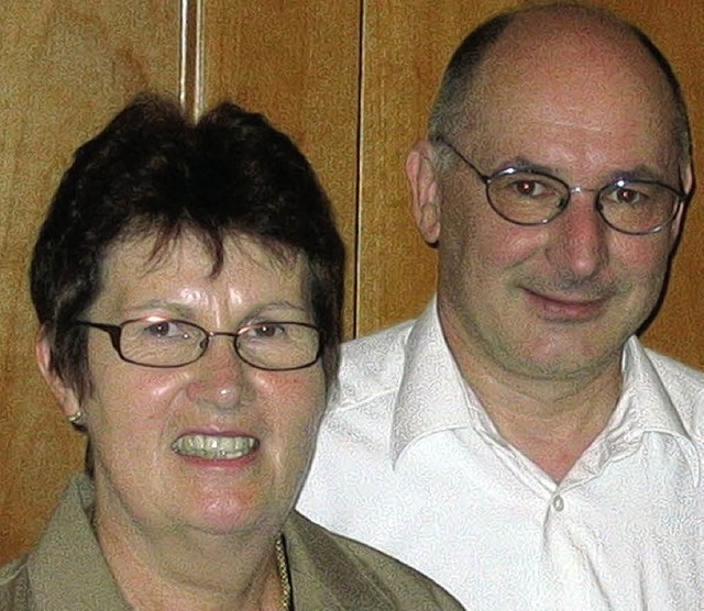 Bleibt noch bis 2009: Anny Pfeiffer (mit Vize Paul Eichmann)   | Foto: BZ