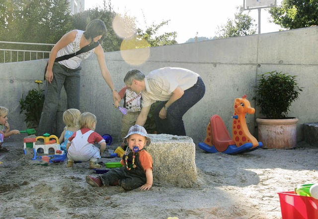 Spielen im Sand: Kleinkinderbetreuung in Stetten Sd   | Foto: Willi Adam