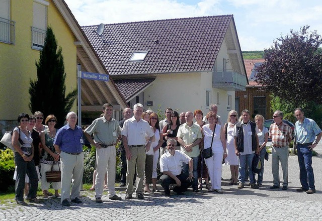 Die Gemeinderte aus Wattwiller besuchten ihre Partnergemeinde Wasenweiler.   | Foto: PRIVAT