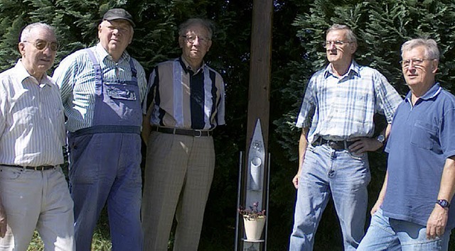 Die Helfer der Wehrer Flur- und Wegkre...nn und Norbert Hauf (von links).        | Foto: hansjrg bader