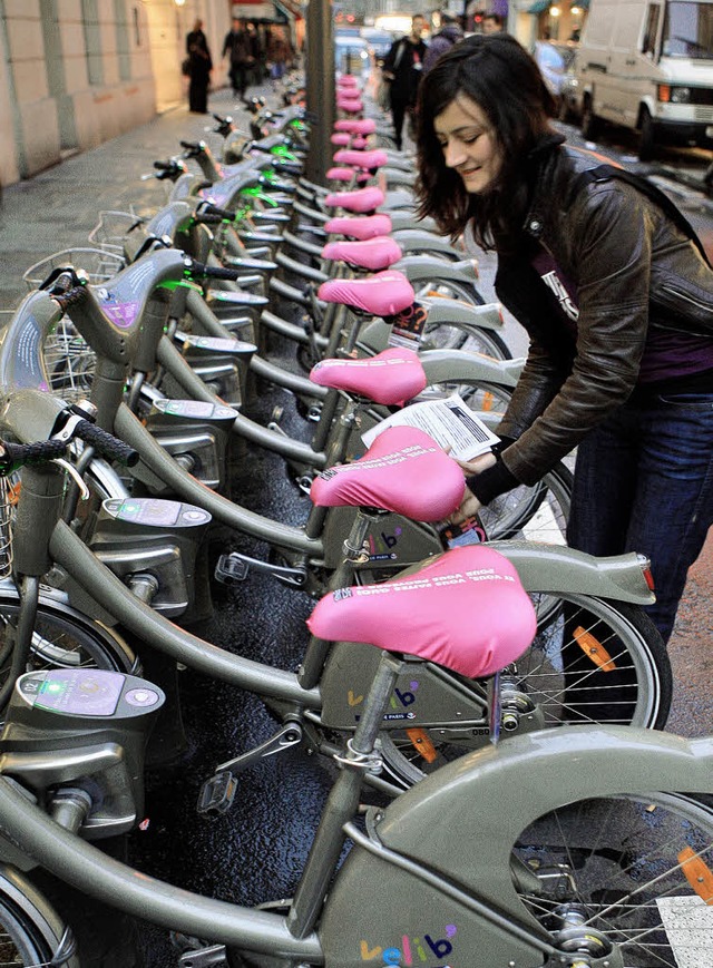 In Paris benutzt man &#8222;vlib&#8220; schon als Verb fr Radfahren.   | Foto: AFP