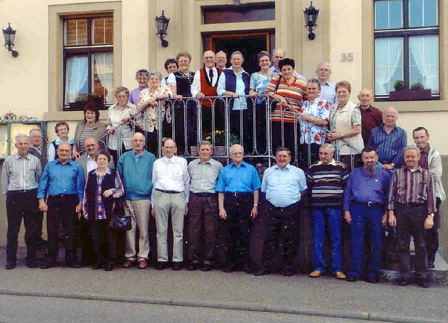 Nach 50 Jahren trafen sich die ehemali...ndwirtschaftsschule Waldkirch wieder.   | Foto: privat
