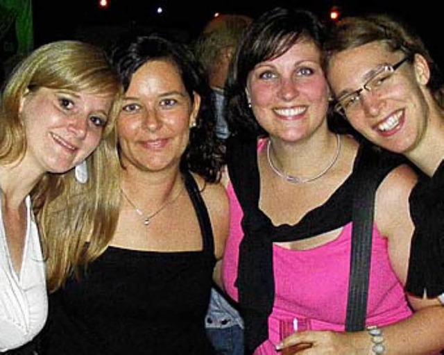 Viel jnger als die  Hits waren viele Gste bei der Oldie-Night des SV08. 