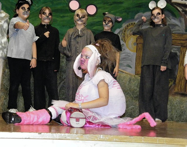&#8222;Miss Piggy&#8220; begeisterte in der Lichtenbergschule Eisenbach.   | Foto: Privat