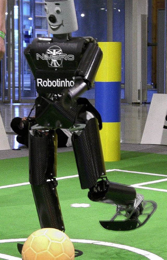 Robotinho Fuballweltmeisterschaft China 