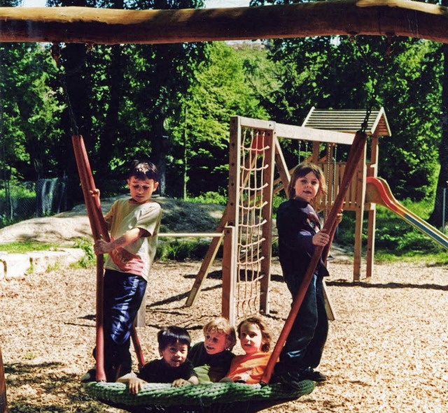 Fast fertig ist der Spielplatz auf dem...nde der Waldorfschule in Emmendingen.   | Foto: Schule