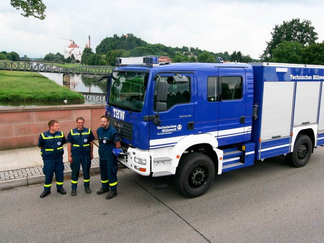 Modernste Technik  fr das THW Schopfh...wagen   steckt in der Tat voller Kraft  | Foto: Georg Stratmann