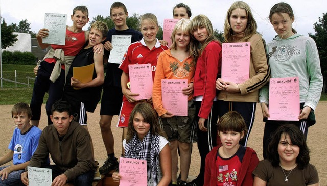 Erfolgreich: Bei  den Landesmeistersch...n 2. Platz, die Mdchen den 3. Platz.   | Foto: Peter Schtz