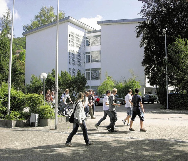 Fr die Waldshuter Realschler  ist de...n Schulen) wirklich sehr naheliegend.   | Foto: HUBER