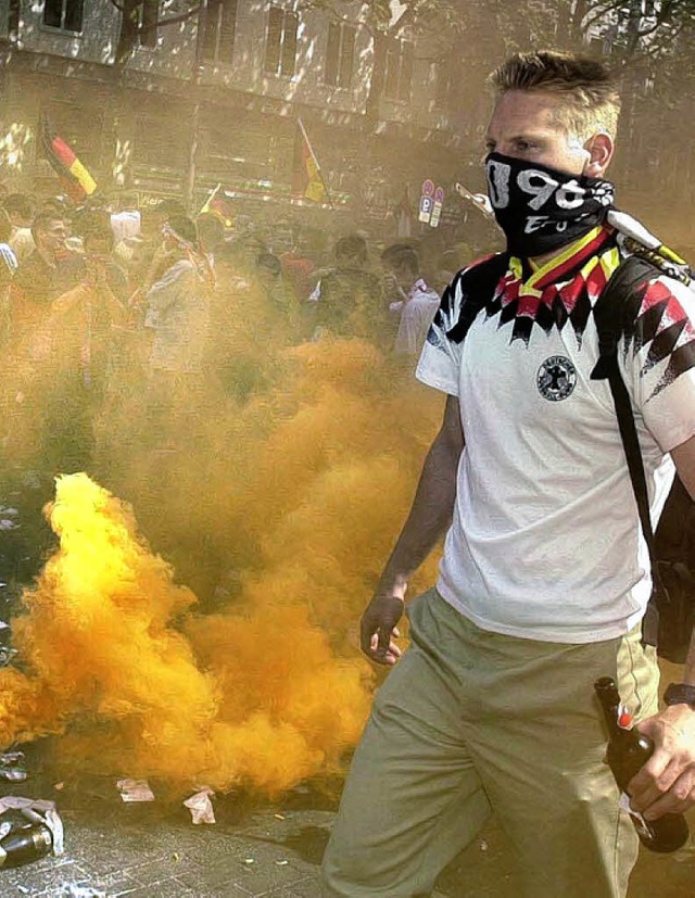 Die Angst vor Hooligans ist in der dritten Liga ein Thema  | Foto: ddp
