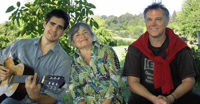 Die Gartenknstler (von links): Fernan...cios Paz, Dora Schneider, Klaus Krger  | Foto: Renate Tebbel