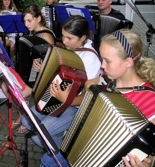 Auch der Nachwuchs war beim Sommerfest des  HHV dabei .  | Foto: Hilger