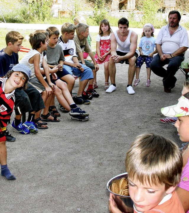 Was war gut, was nicht so? Nachbesprec...it Frieder Kaltenbach (hinten rechts).  | Foto: Heiner Fabry