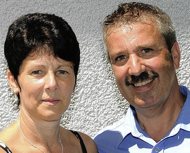 Ulrich Glockner und seine Frau Carmen ...das Jubilum des Familienunternehmens.  | Foto: privat